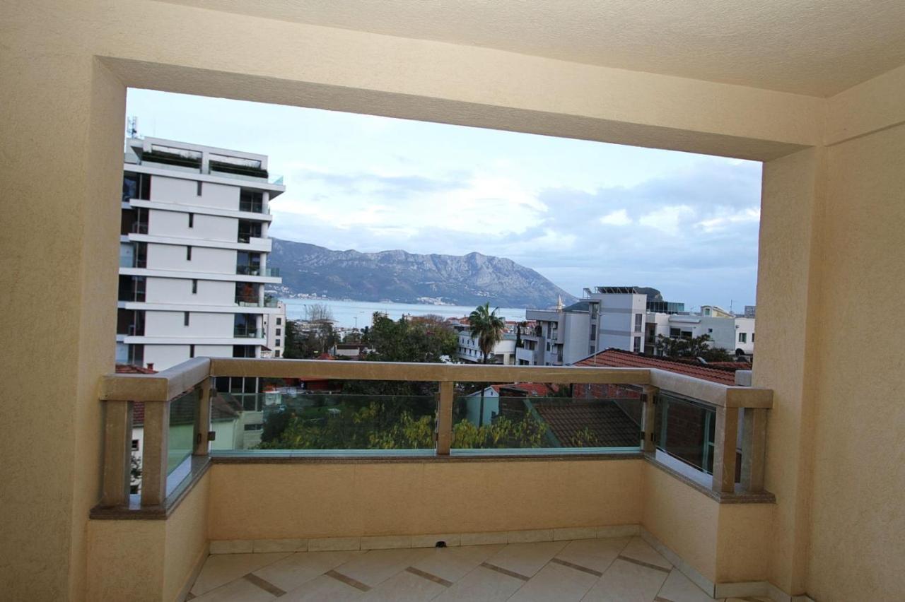 Luxury Apartment Big Blue Budua Esterno foto