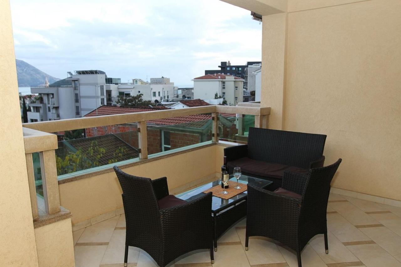 Luxury Apartment Big Blue Budua Esterno foto