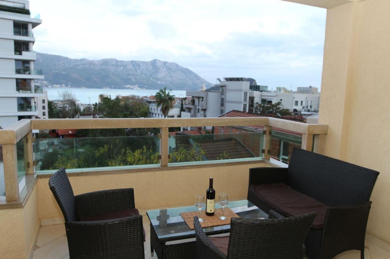 Luxury Apartment Big Blue Budua Esterno foto