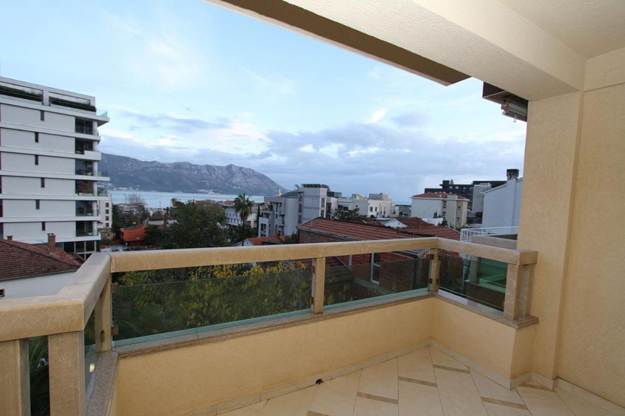 Luxury Apartment Big Blue Budua Esterno foto